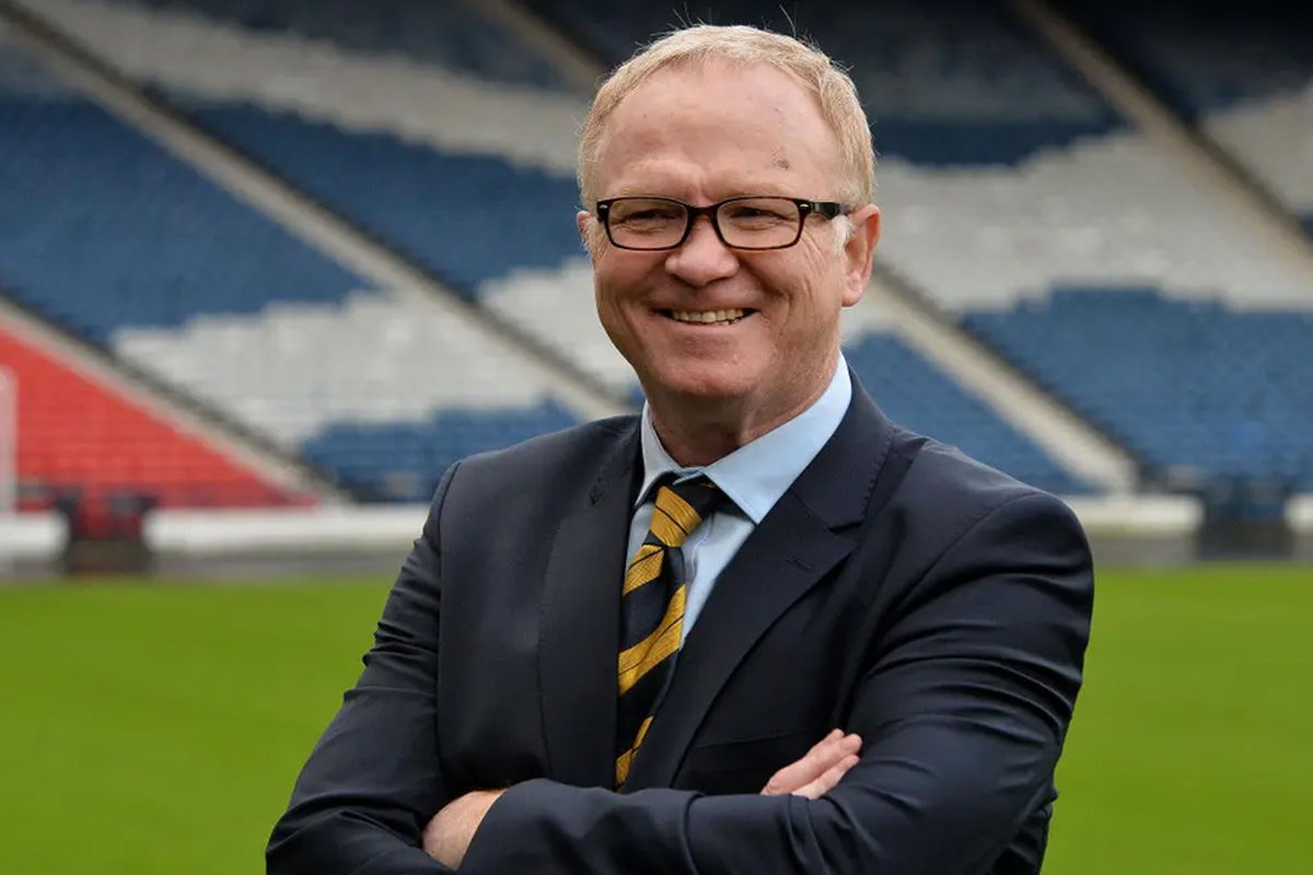 gamcare-and-alex-mcleish-expand-support-for-problem-gamblers-in-glasgow