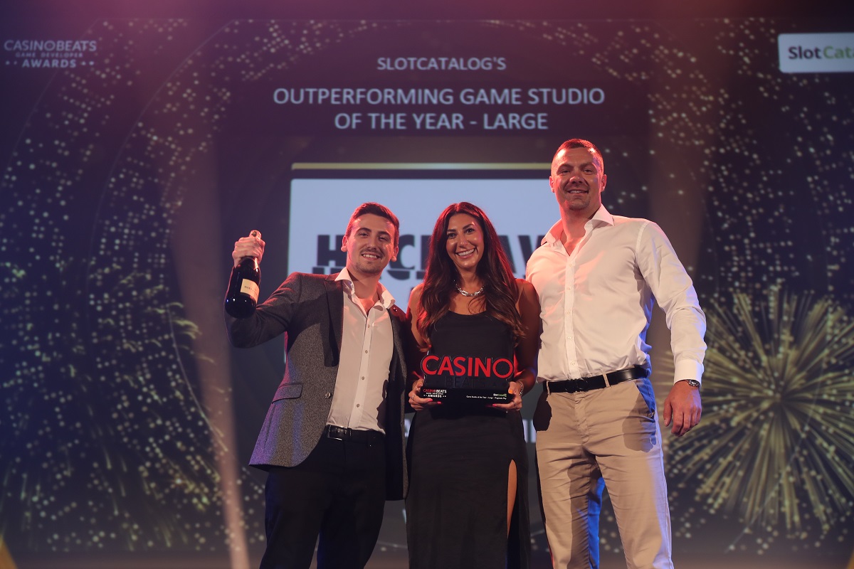 hacksaw-gaming-scoops-data-driven-slotcatalog-award!