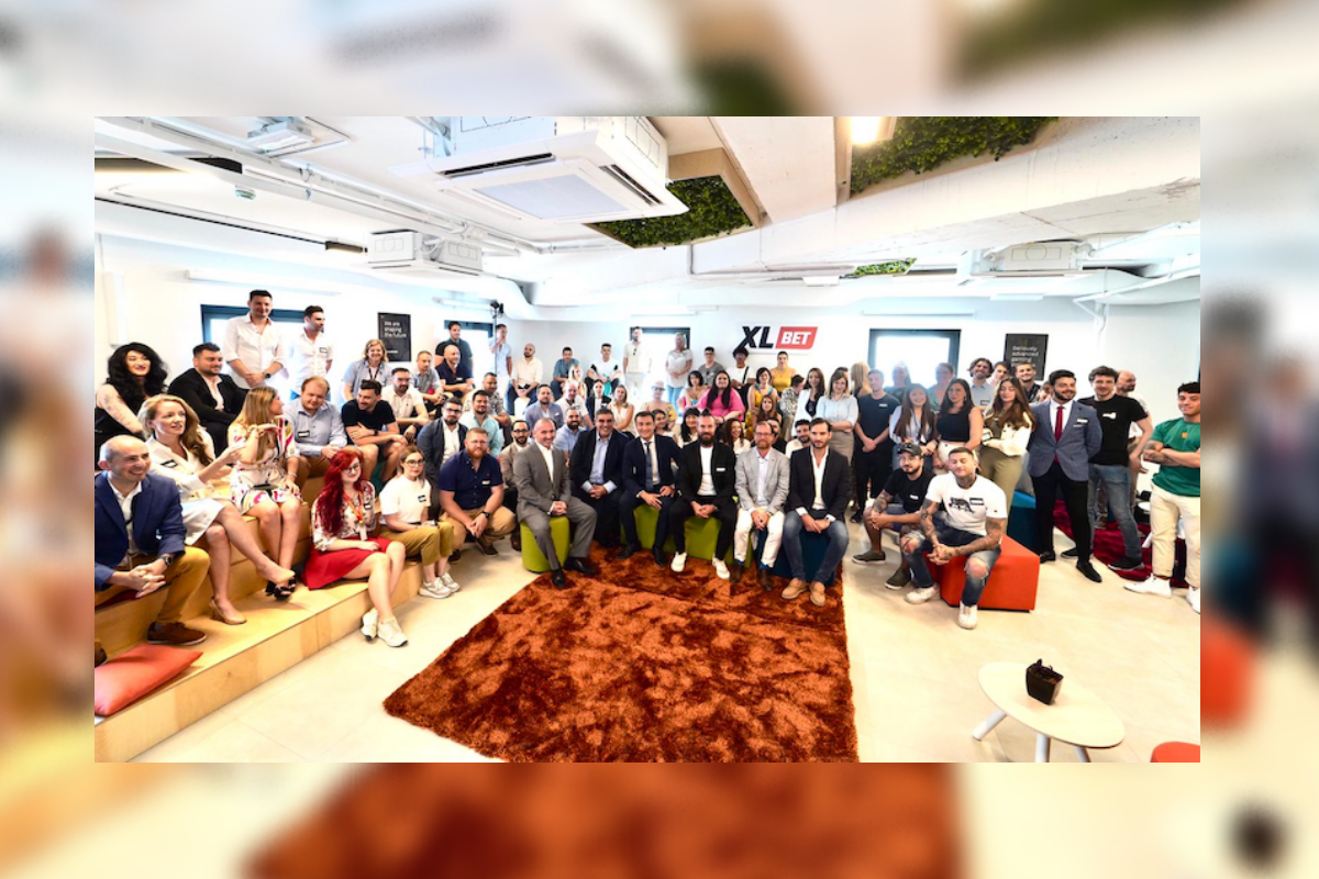 pressenter-group-visited-by-minister-in-new-office