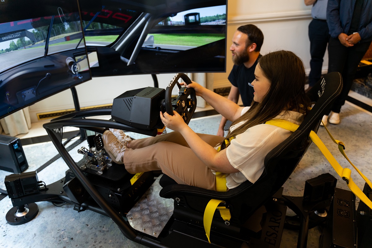 d-box-showcases-new-gen-5-actuators-at-exclusive-sim-racing-event
