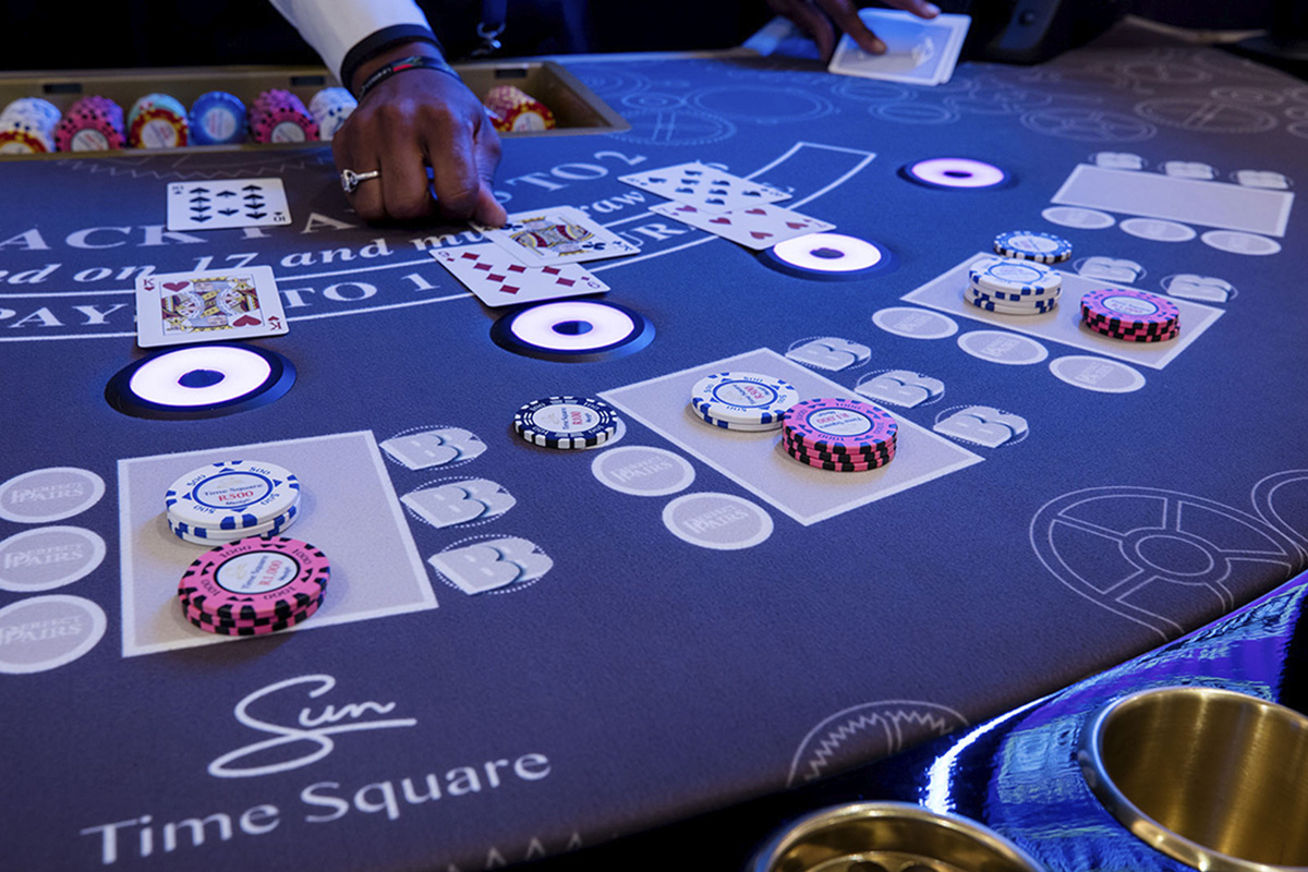tcsjohnhuxley-launches-its-jackpot-system-at-sheraton-cairo-hotel-&-casino