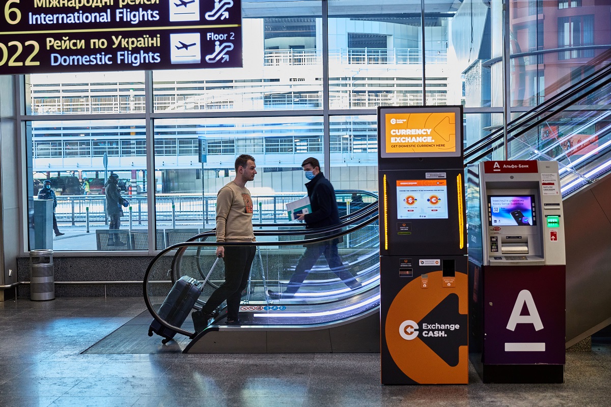 facial-recognition-in-currency-exchange-machines-to-prevent-aml