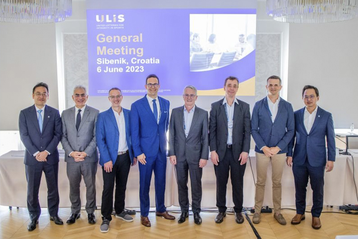 ulis-elects-new-president-and-executive-committee