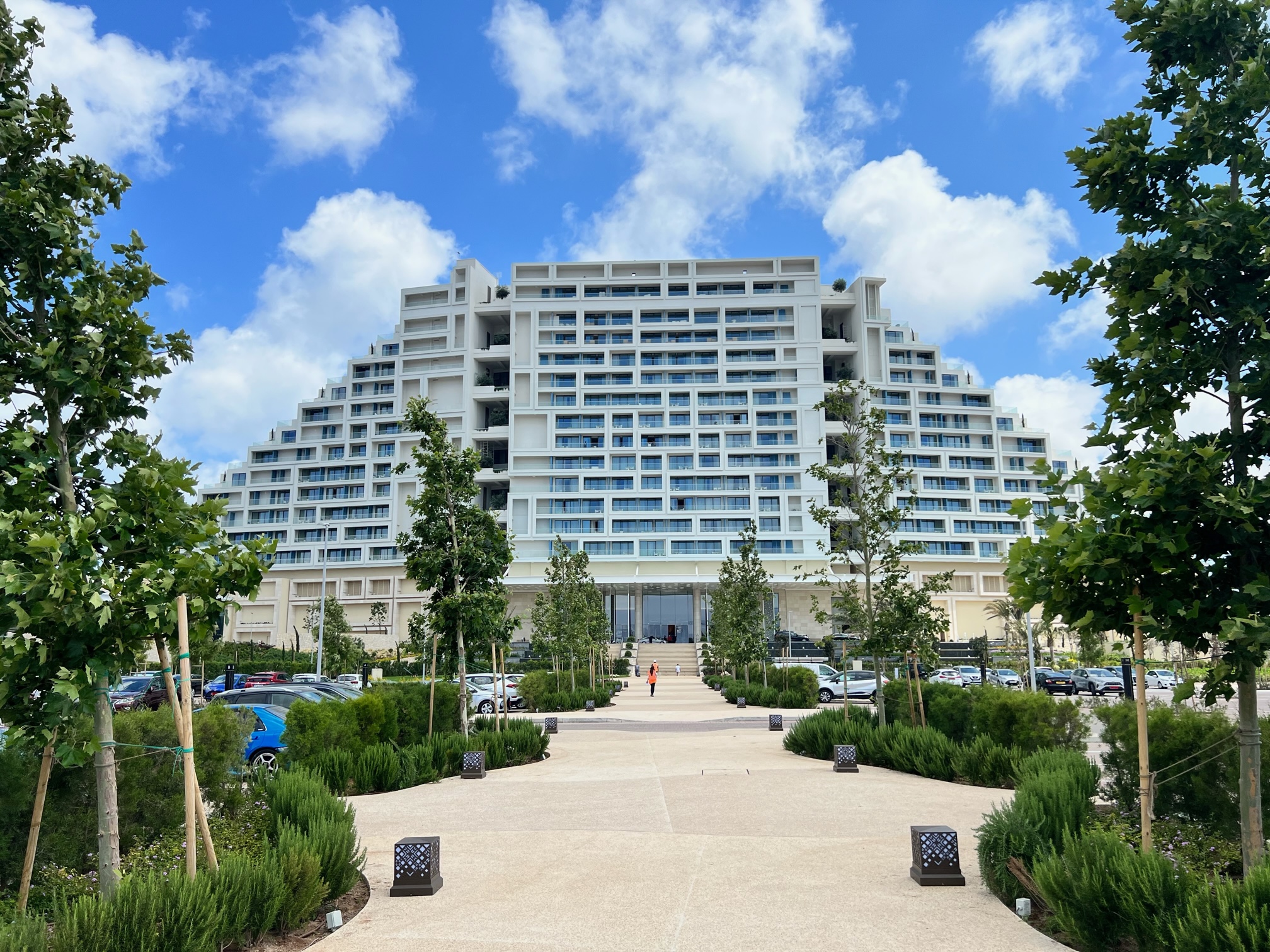 tcsjohnhuxley-chosen-to-supply-melco’s-city-of-dreams-mediterranean