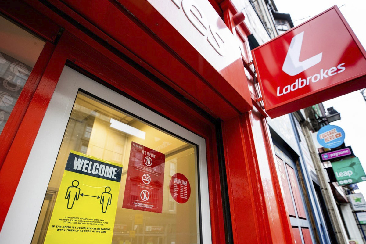 ladbrokes-announces-partnerships-with-o2,-aeg-presents-and-nme-to-power-the-launch-of-ladbrokes-live