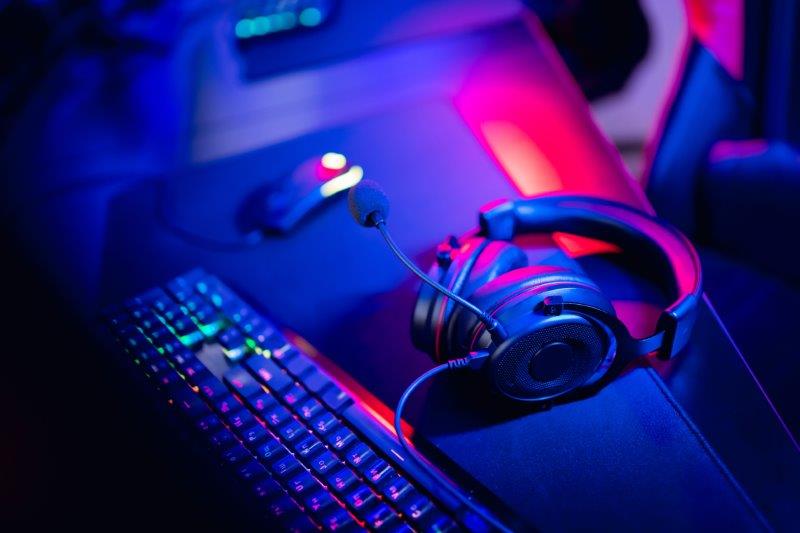 uncovering-the-influence-of-leaderboard-streamers-on-the-gaming-market